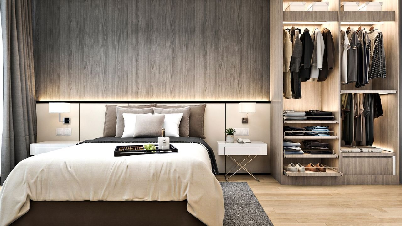 Master Bedroom Walk in Closet